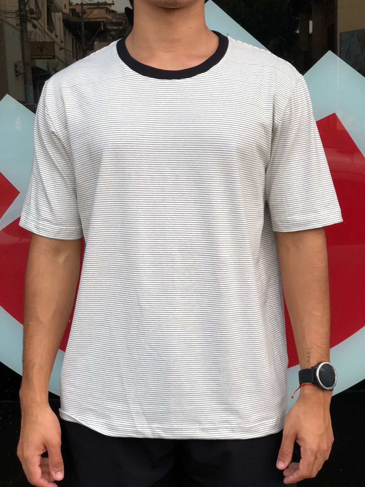 T-shirt Malha Premium Listras Especial Branca