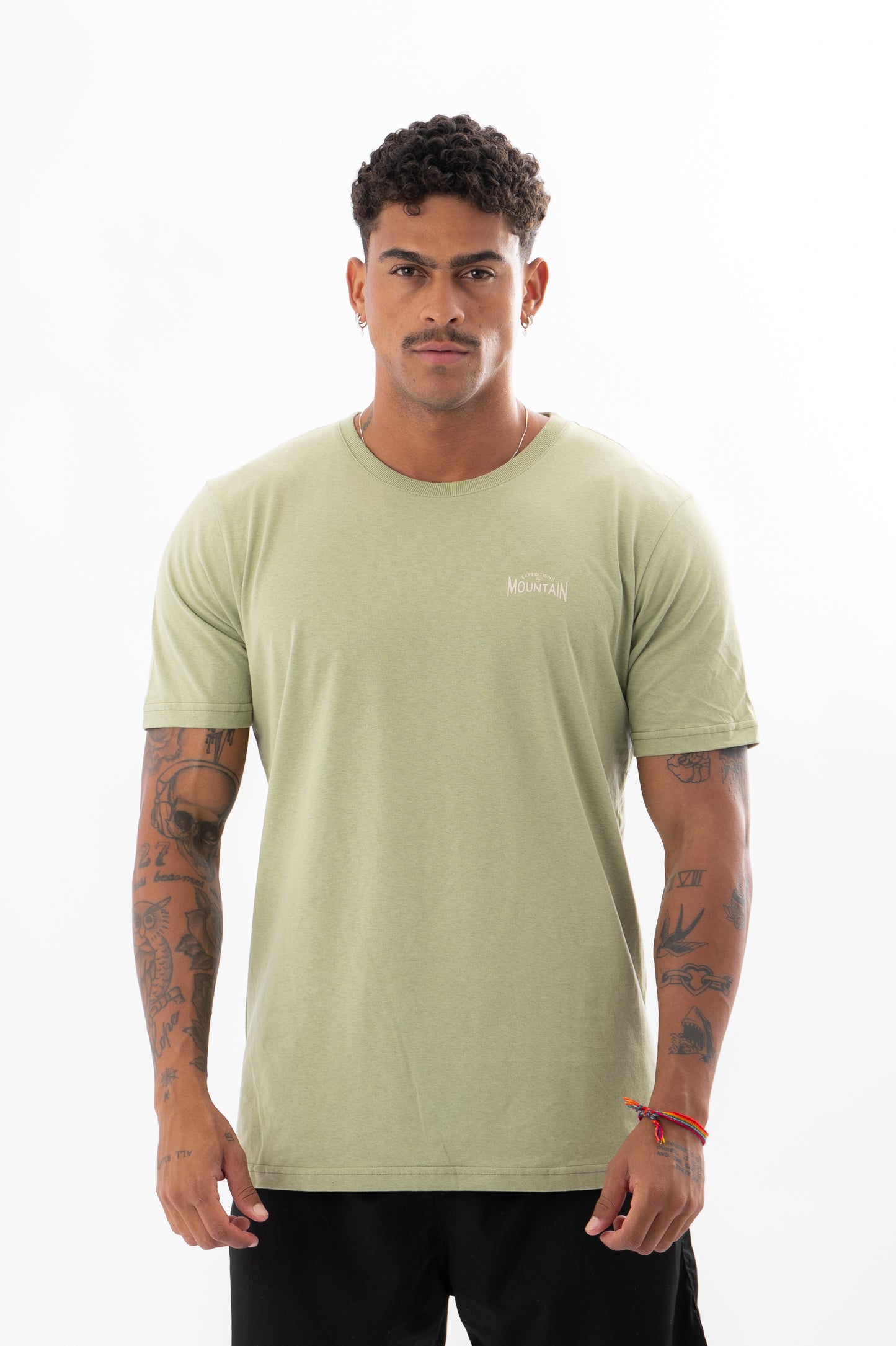 T-shirt Malha Premium Mountain Estampada Verde Oliva EJC