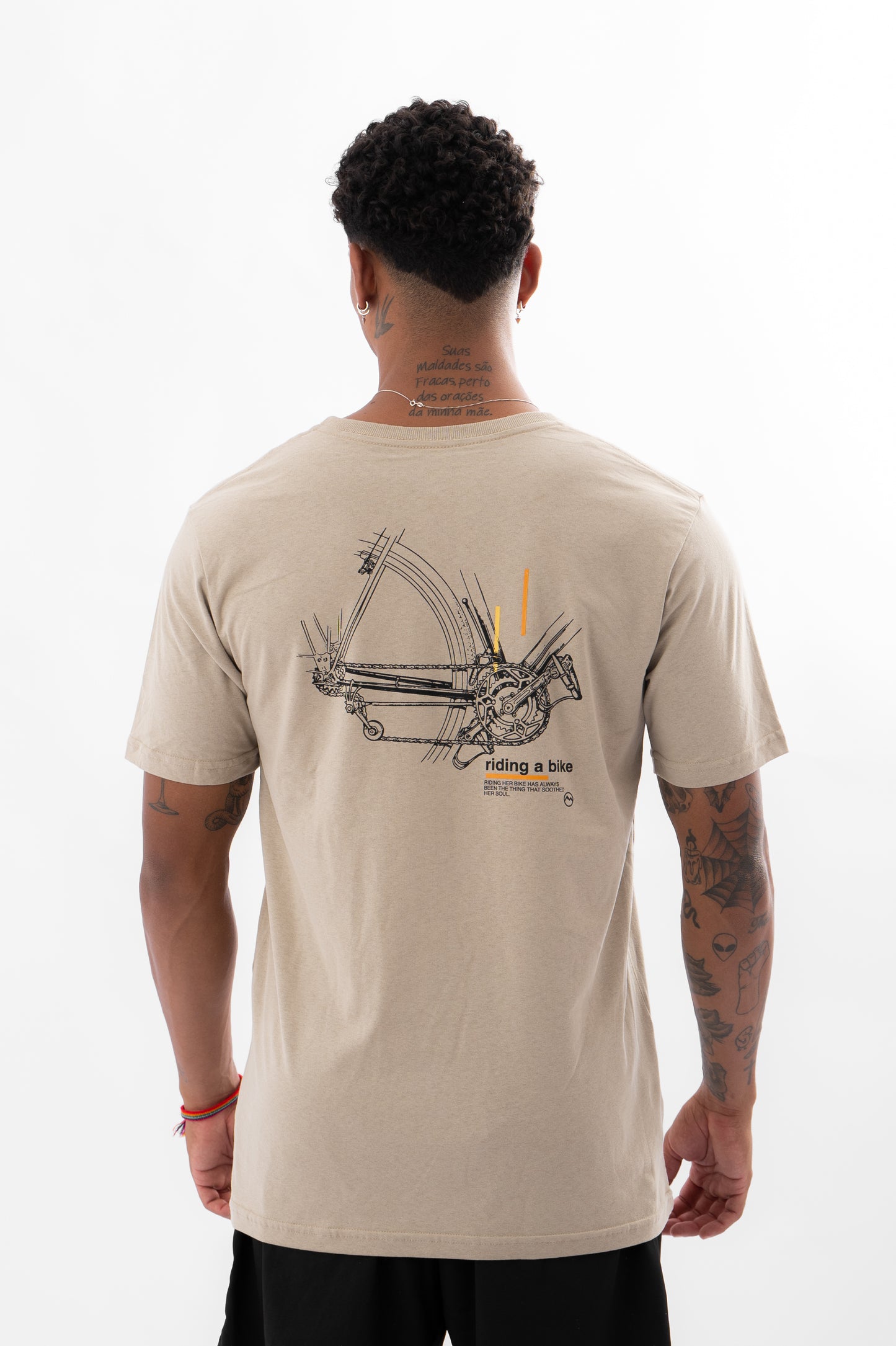T-shirt Malha Premium Mountain Bege BK
