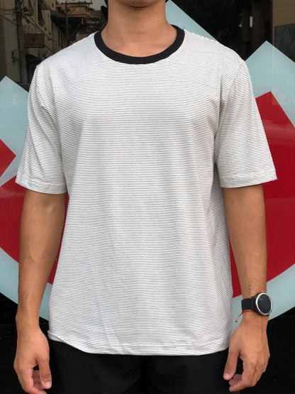 T-shirt Malha Premium Listras Especial Branca